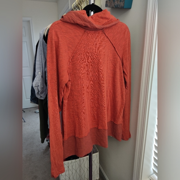 NWOT Free People Beach Burnt Orange Cowls Neck Longsleeve - Picture 5 of 7